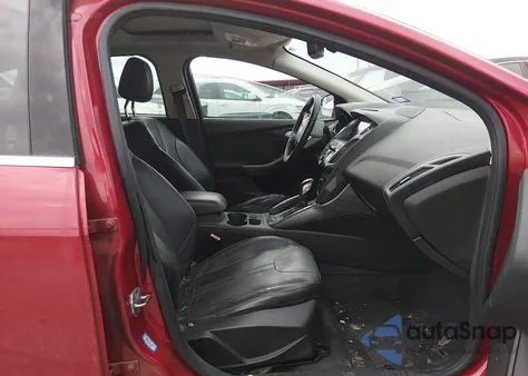 2012 Ford Focus Titanium из США, поврежденный, VIN 1FAHP3N24CL355210